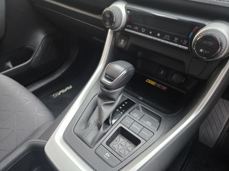 2021 Toyota RAV4 AXAH52R GXL SUV Image 17