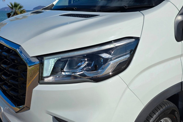 2025 LDV Deliver 9  High Roof LWB Van Image 6