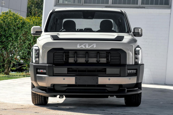 2025 MY26 Kia Tasman TK SX+ Ute Image 2