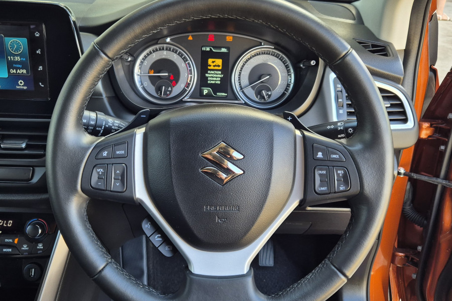 2023 Suzuki S-Cross JYB Hatch Image 11