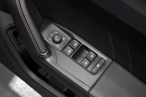 2025 Cupra Formentor VZe SUV image 12