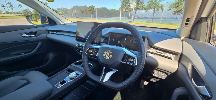 2026 MG MGS5 EV ZS3EM Essence 62 SUV Image 4