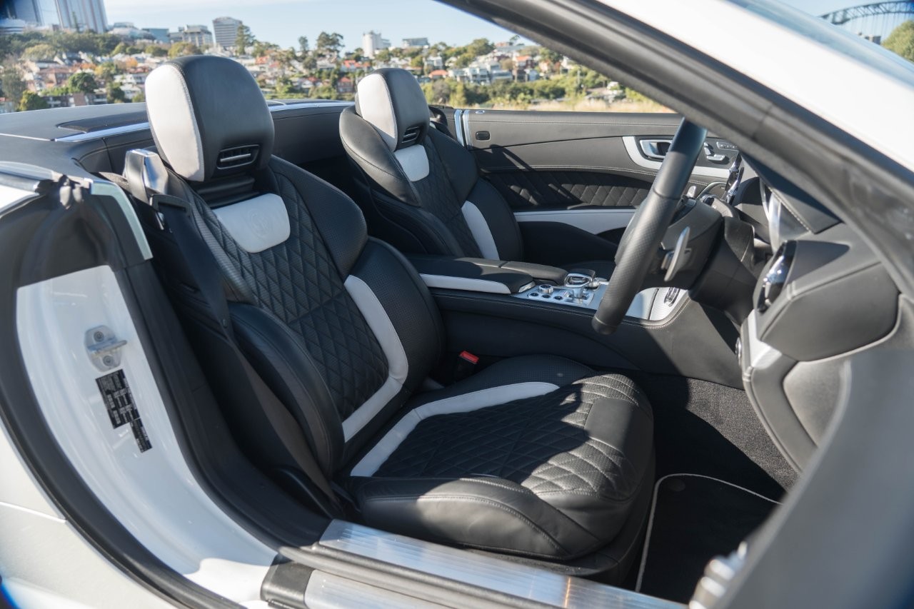 2015 Mercedes-Benz SL-Class 63 Amg EDITION Convertible Image 9