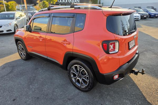 2016 Jeep Renegade BU Limited SUV Image 9