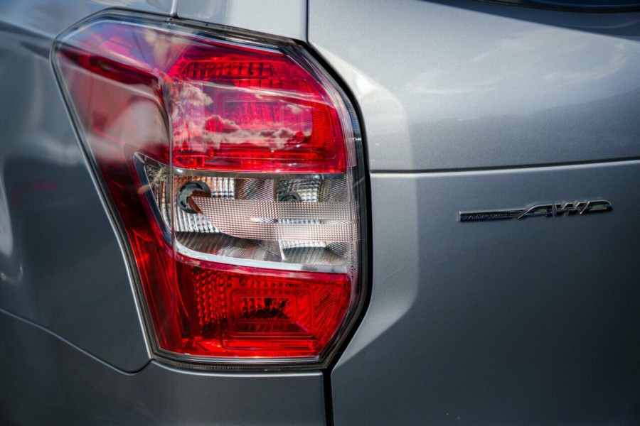 2014 Subaru Forester S4 2.5i SUV Image 7