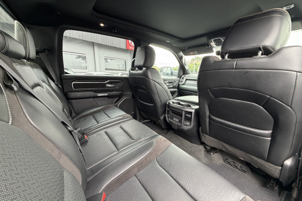 2023 MY24 Ram 1500 DT Laramie Ute Image 16