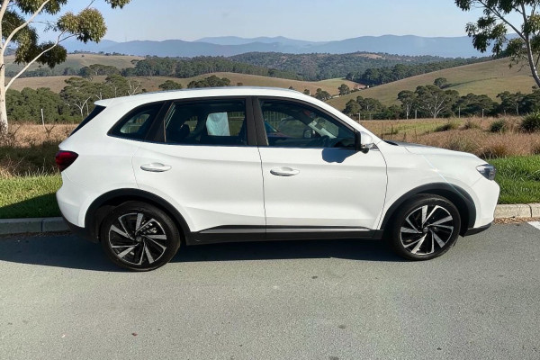 2026 MY26.5 MG ZS ZS32 Essence Hybrid+ SUV Image 2