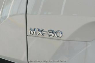 2022 MY21 Mazda MX-30 DR Series G20e Touring Suv image 18