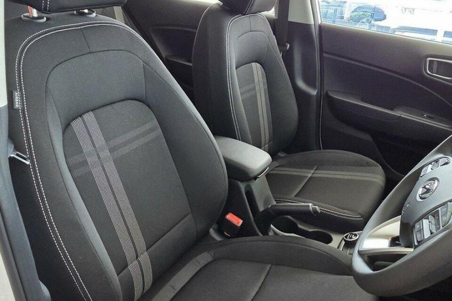 2025 Hyundai Venue QX.V5  SUV Image 7