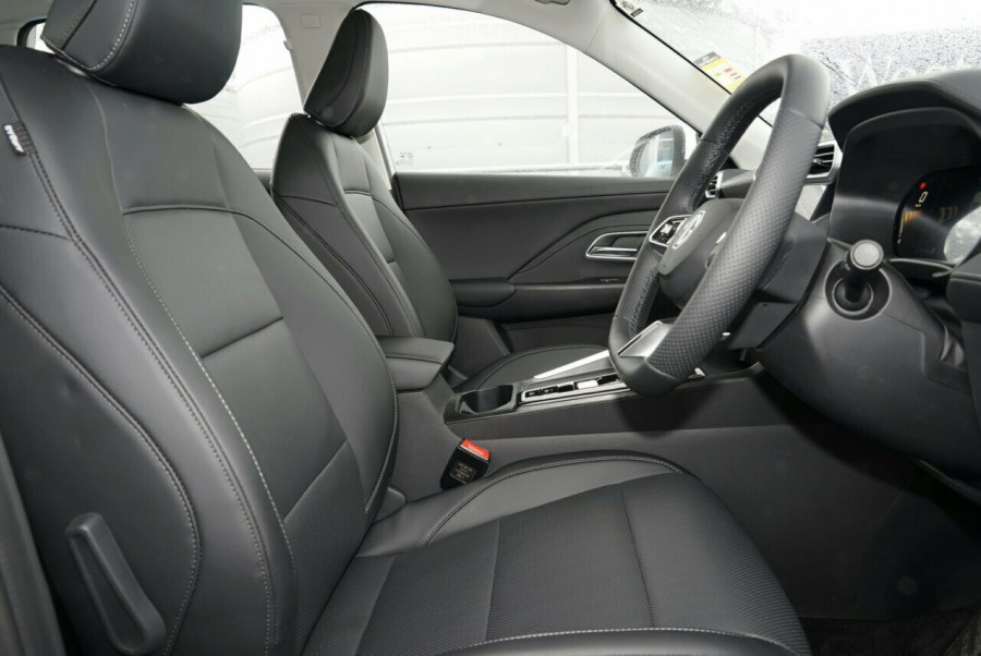 2025 MG ZS ZS32 Essence SUV Image 8