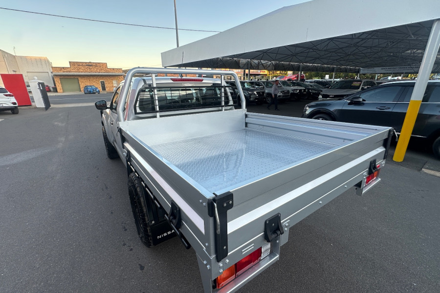 2022 MY21.5 Nissan Navara D23 SL Cab Chassis Image 11