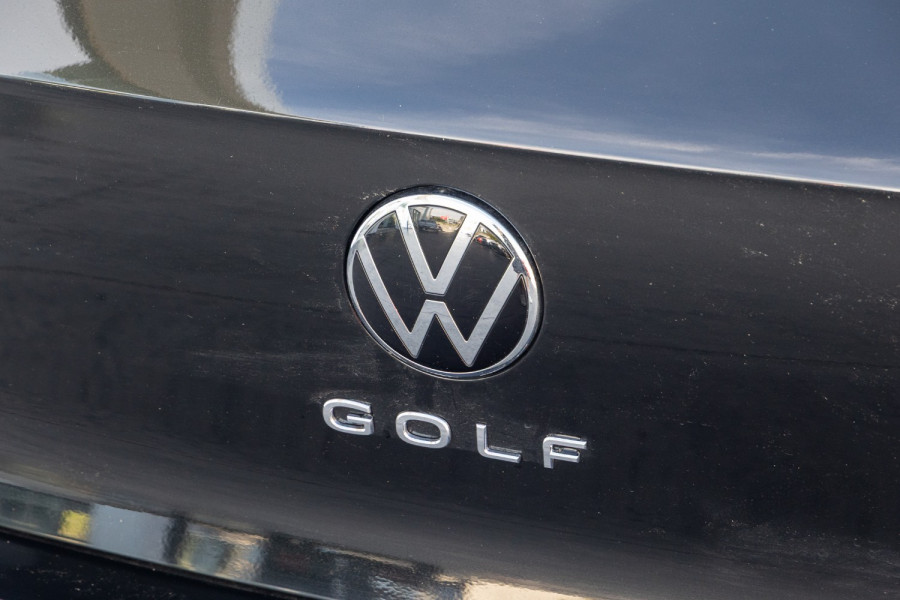 2024 Volkswagen Golf 8 110TSI R-Line Hatch Image 19