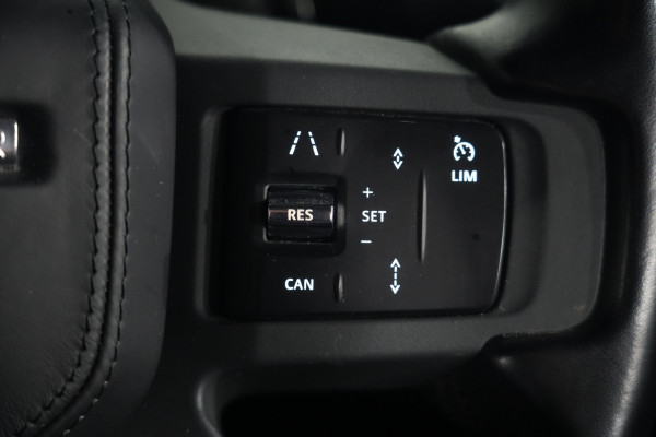 2022 Land Rover Defender L663 110 D300 X-Dynamic HSE SUV Image 26