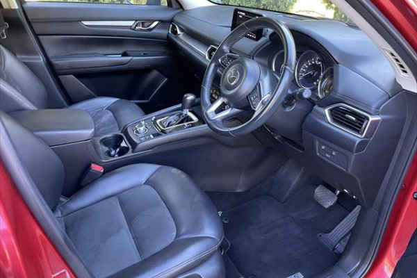 2018 Mazda CX-5 Touring Wagon Image 2