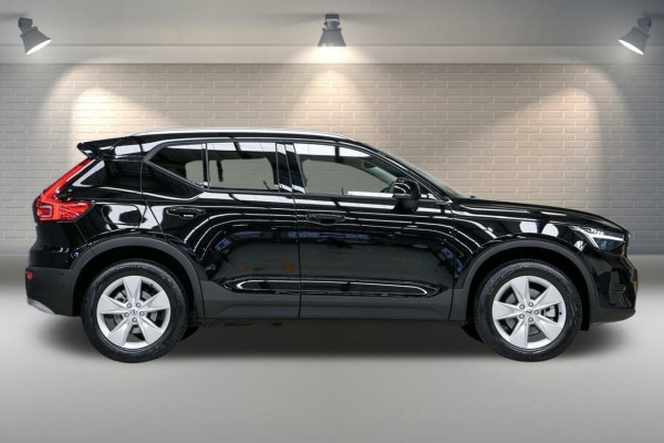 2025 MY26 Volvo XC40 XZ Plus B4 SUV Image 16