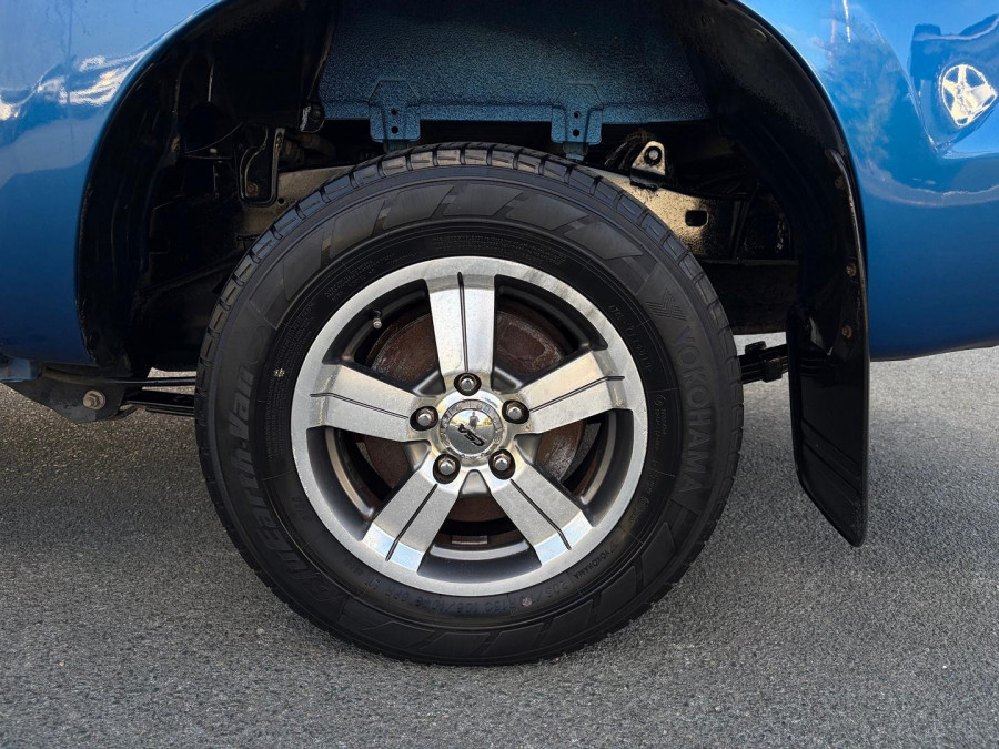 2009 MY10 Toyota HiLux TGN16R WorkMate Ute Image 19