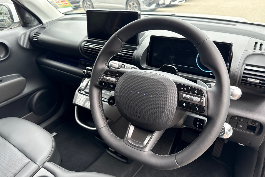 2025 Hyundai Inster  Cross SUV Image 11