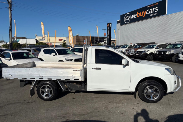 2015 Isuzu D-MAX  SX Cab Chassis Image 5
