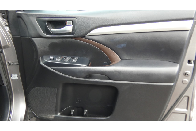 2018 MY17 Toyota Kluger GSU50R MY17 GXL 4X2 SUV Image 14