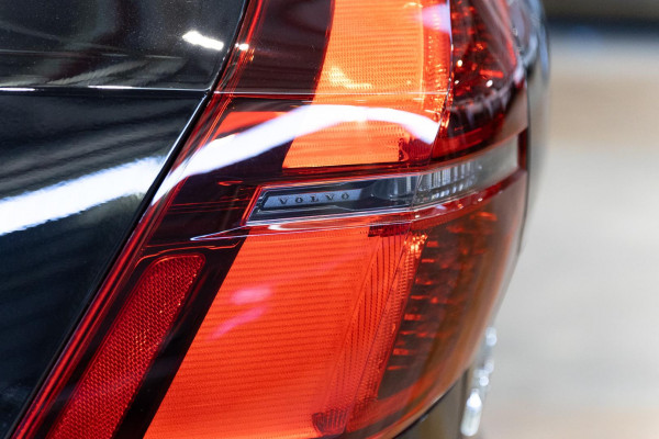 2026 Volvo XC60 UZ Plus B5 Bright SUV Image 13