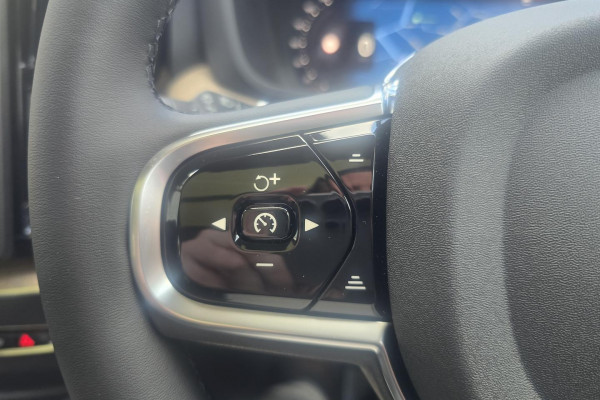 2026 Volvo XC60 UZ Plus B5 Bright SUV Image 20