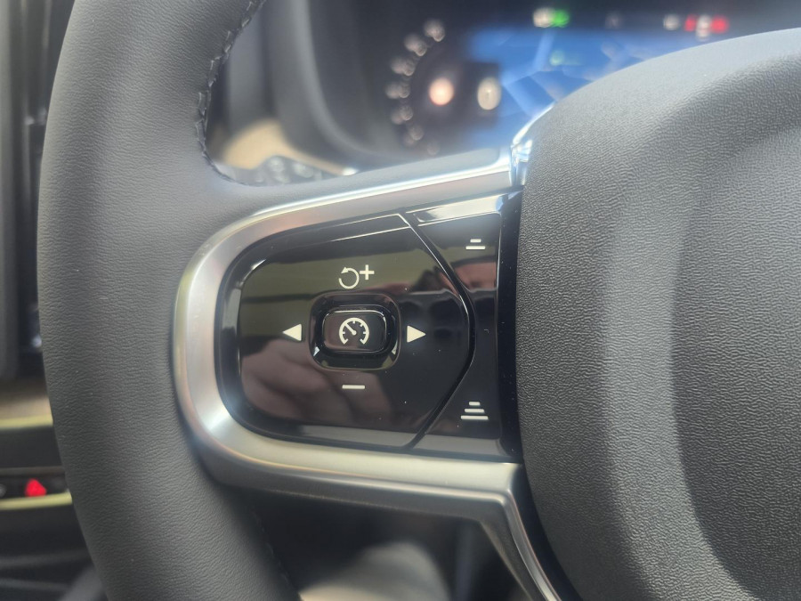 2026 Volvo XC60 UZ Plus B5 Bright SUV Image 20