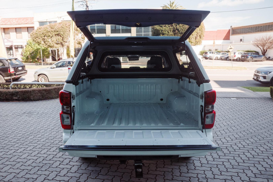 2023 Isuzu D-MAX RG SX High Ride Ute Image 11