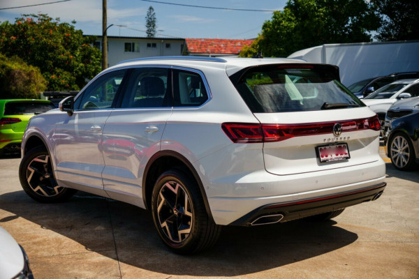 2023 MY24 Volkswagen Touareg RC 170TDI SUV Image 2