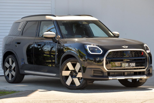 MINI Countryman S Favoured U25