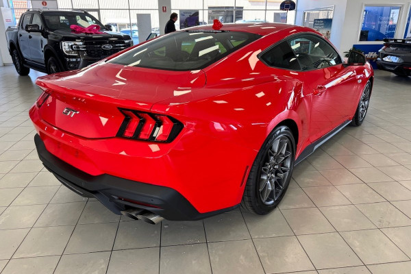 2025 Ford Mustang FO GT Hatch Image 5