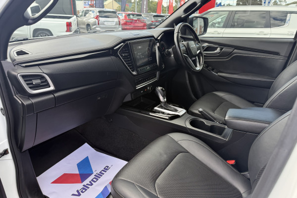 2021 Isuzu D-MAX RG X-TERRAIN Ute Image 13