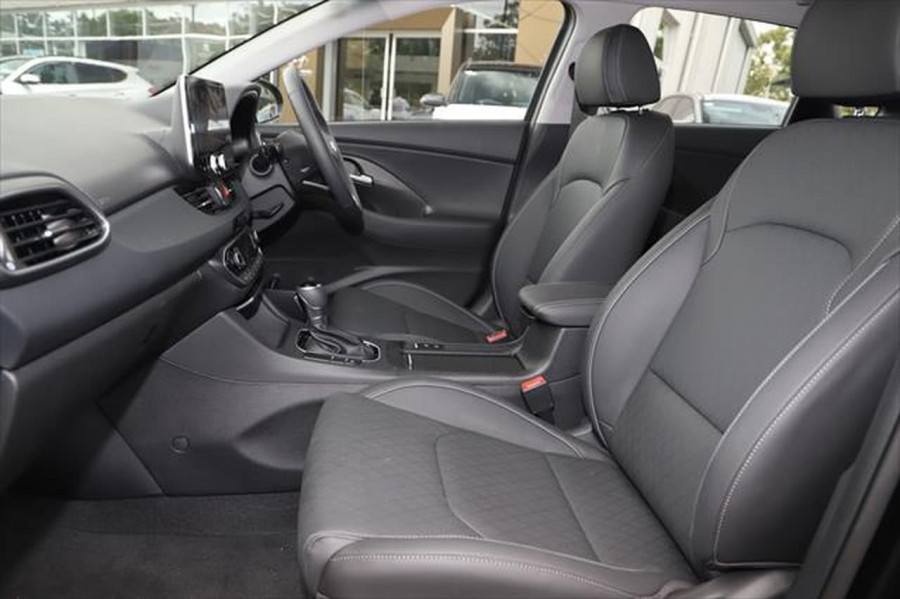 2020 MY21 Hyundai i30 PD.V4 Elite Hatchback Image 8