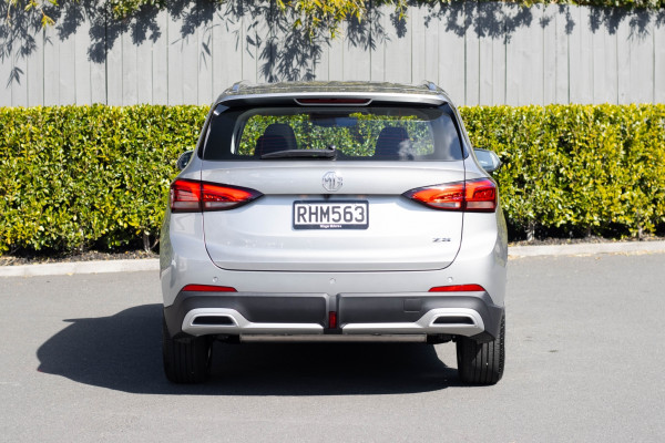 2025 MG ZS ZS32 Essence SUV Image 5