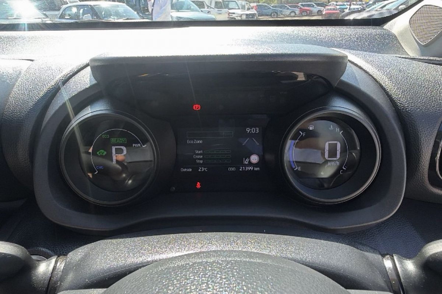 2023 Toyota Yaris Cross MXPJ10R GX SUV Image 18
