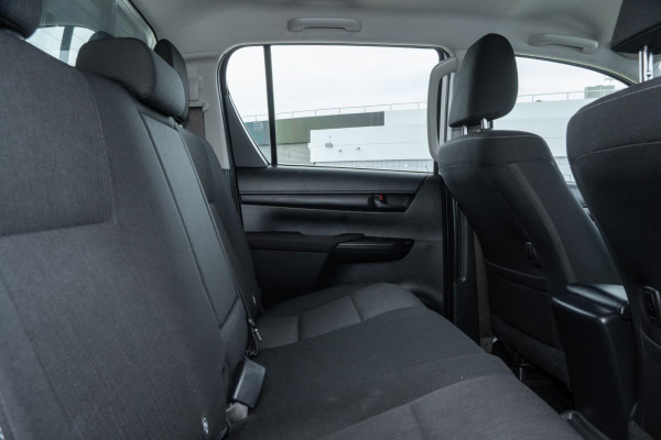 2021 Toyota HiLux GUN126R SR Cab Chassis Image 9