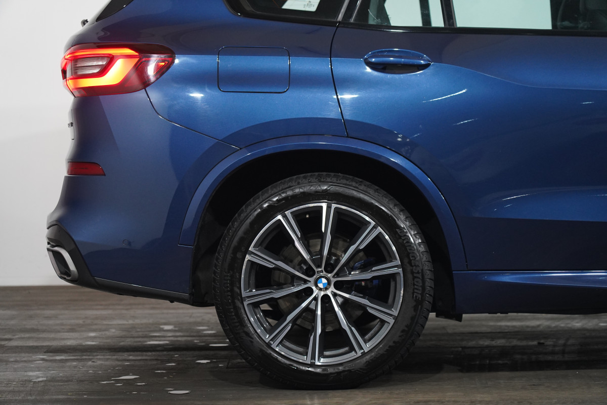 2022 BMW X5 Xdrive30d SUV Image 6