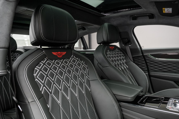 2023 Bentley Flying Spur 3S Azure V8 Sedan image 8
