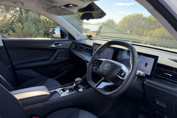 2025 MG HS AS33 Vibe SUV Image 7