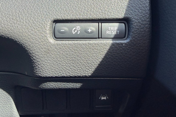 2017 Nissan QASHQAI J11 Ti SUV Image 18