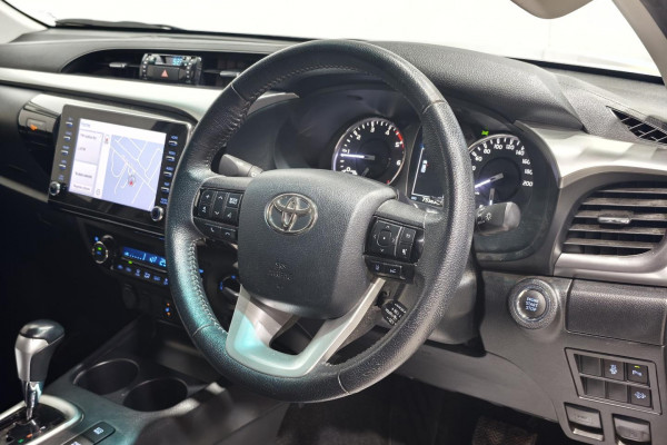 2021 Toyota HiLux GUN126R SR5 Dual Cab Pick Up Image 25