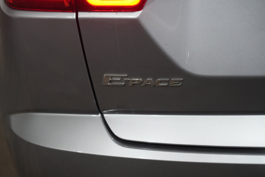 2021 Jaguar E-PACE P250 R-Dynamic S SUV Image 9