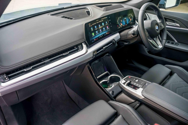 2025 BMW X1 U11 sDrive18i SUV image 7