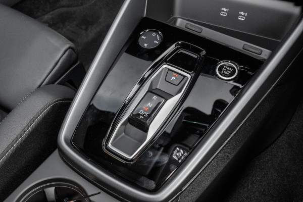 2026 Audi A3 GY TFSI 110kW S line Hatch image 17