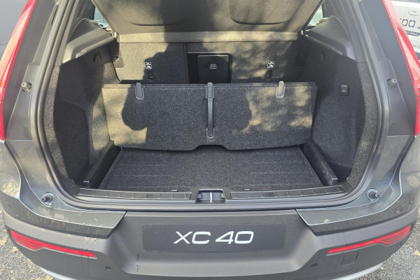 2026 Volvo XC40 XZ Plus B4 SUV Image 9