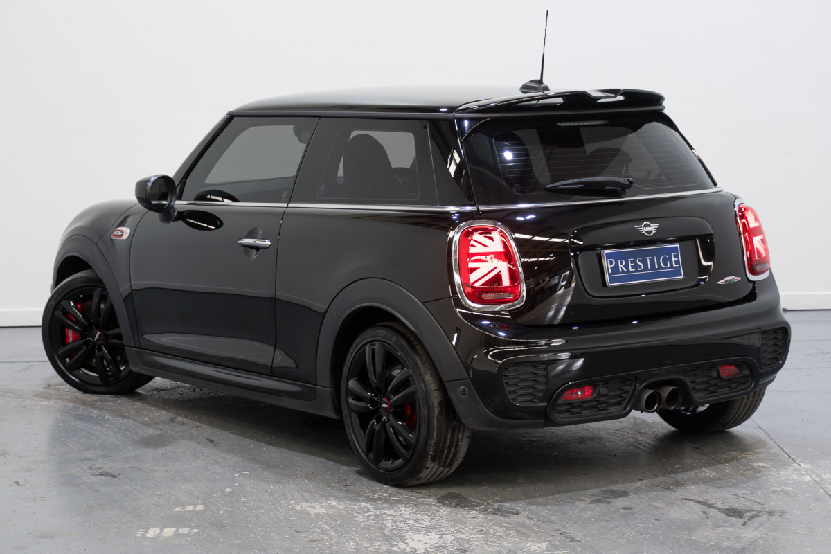 2021 MINI 3d Hatch Hatch Jcw Classic Hatch