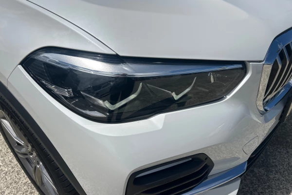 2020 BMW X5 G05 xDrive25d SUV Image 22