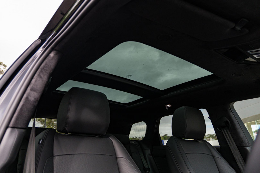 2026 MY26.5 Land Rover Range Rover Evoque L551 P300e Autobiography SUV
