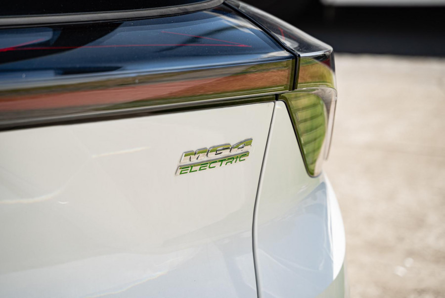 2024 MG MG4 MEH32 Essence 64 Hatch Image 6