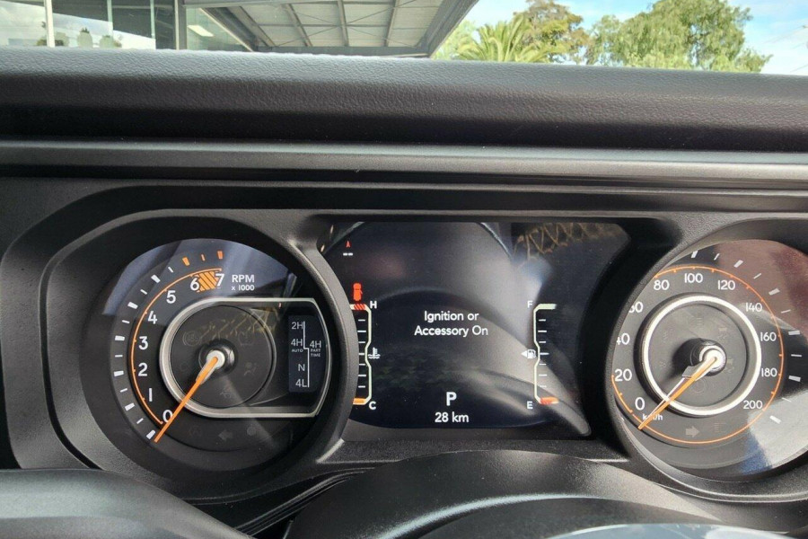 2024 Jeep Wrangler JL Unlimited Overland SUV Image 16