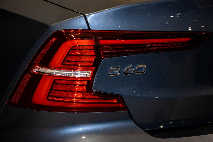 2024 Volvo S60  Ultimate B5 Bright Sedan Image 21